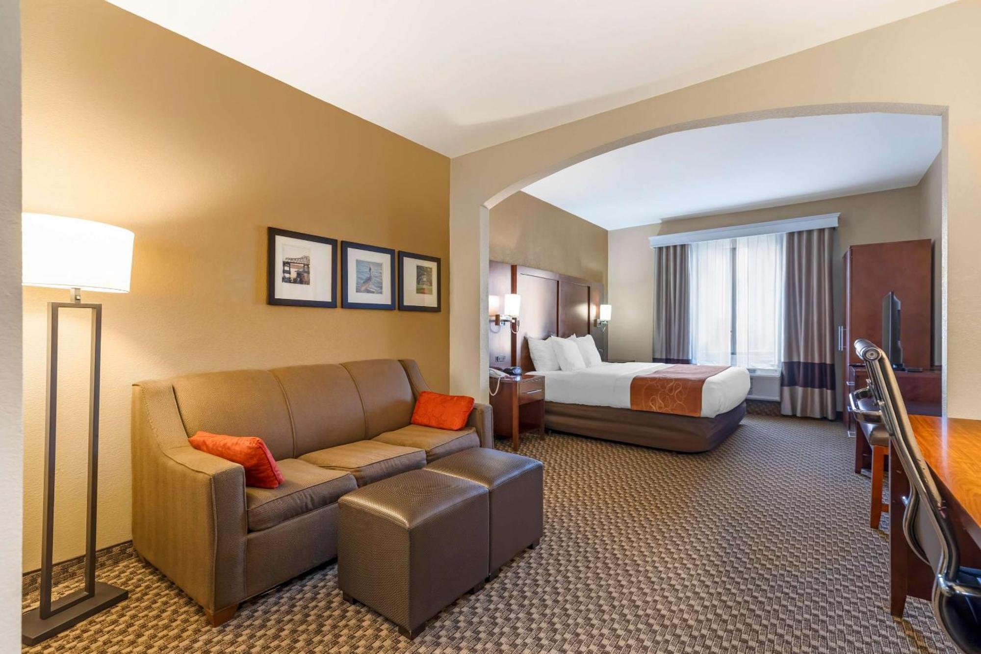 Comfort Suites Port Allen - Baton Rouge Exterior foto